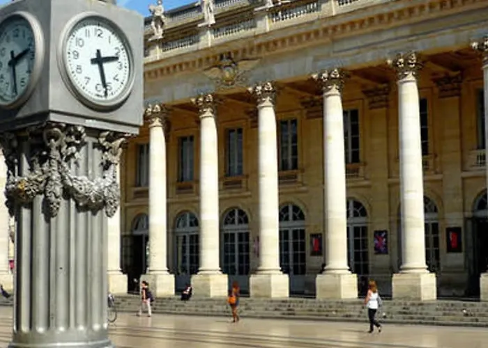 De Charme / Grand Theatre *